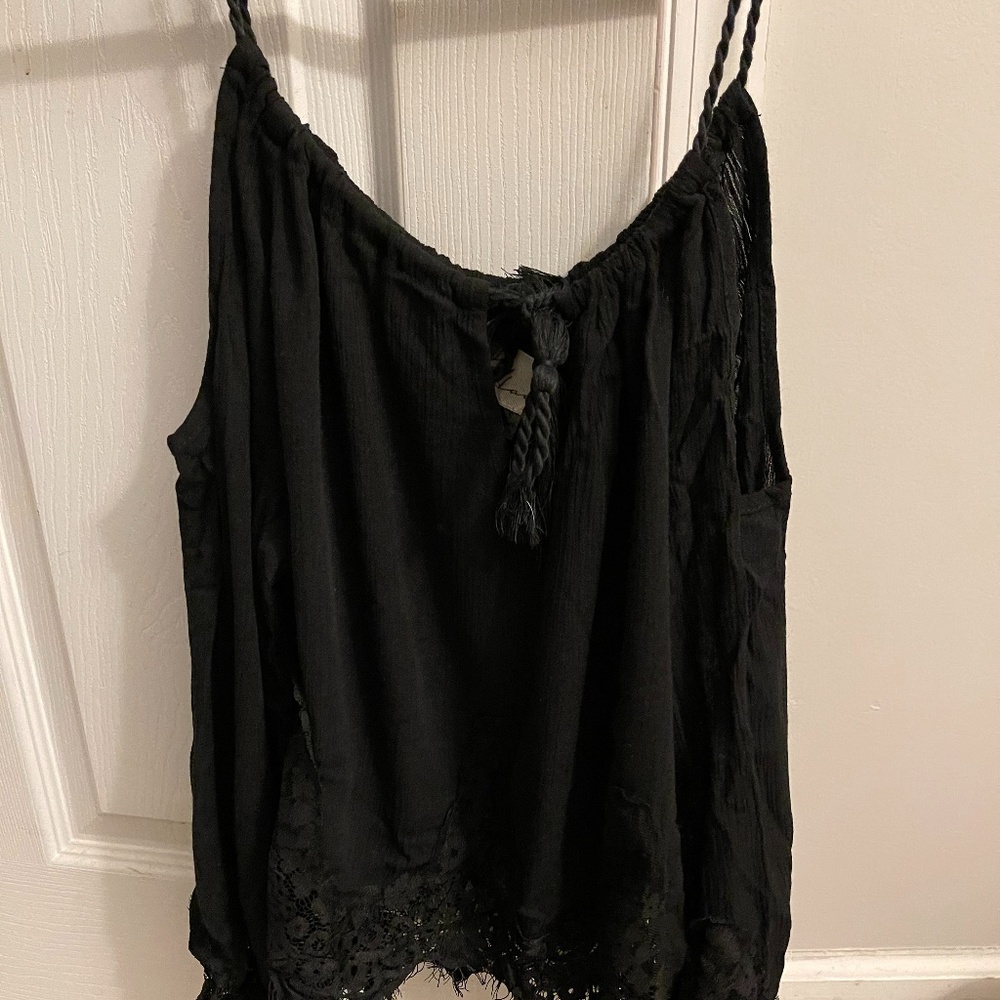 NWT Black off the shoulder long sleeve top! - Picture 5 of 5